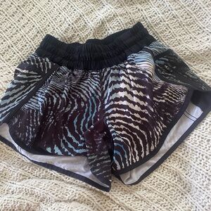 Lululemon Shorts Women’s 2